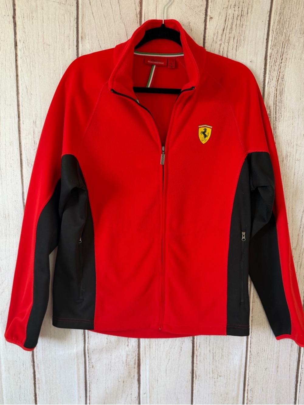 Ferrari Santander F1 Team Full-Zip Fleece Jacket Red/Black
Size S